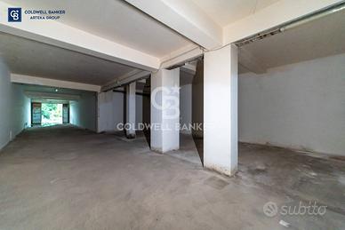 Locale commerciale - Santa Venerina