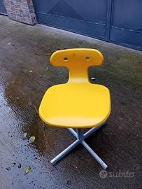 sedia gialla per scrivania ragazzi