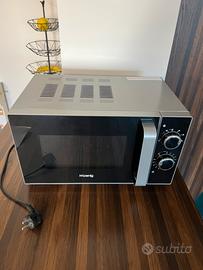 Forno microonde Hkoenig