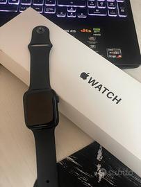 Apple Watch SE 44mm