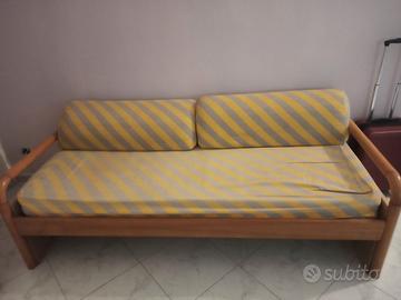 Divano letto + poltrona (per rinnovo mobili)