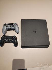 PlayStation 4 con 2 controller 