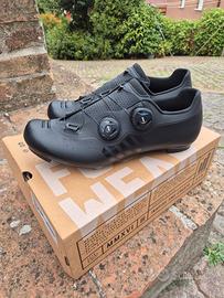 Scarpe da ciclismo Siroko Revolve nere nr. 43