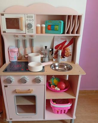 Cucina in legno per bambini