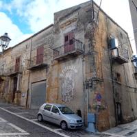 Quadrilocale in palazzo nobiliare a Naro