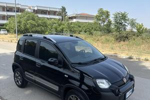 Fiat Panda allestimento cross