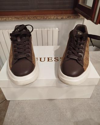 Scarpe Guess 