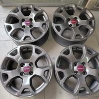 Cerchi in lega da 15 pollici per Fiat panda
