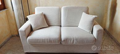 Divano da 2 e 3 posti