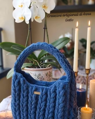 borsa ispirata Miu miu