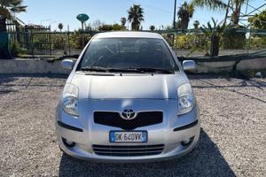 Toyota Yaris 1.3 BENZINA 2008 KM150000