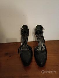 Scarpe décolleté con cinturino Prada 