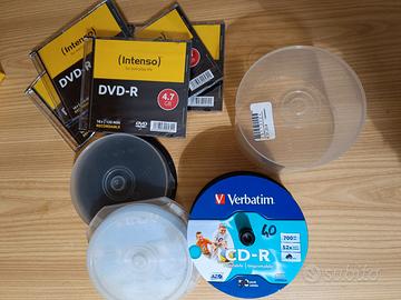 lotto 45 CD e DVD  R  + custodie come foto