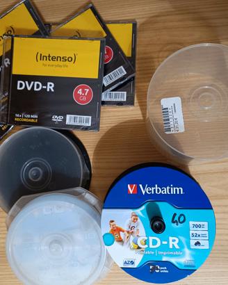 lotto 45 CD e DVD  R  + custodie come foto