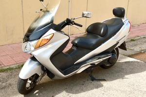 Scooter moto Suzuky Burgman AN400