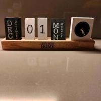 Arredamento calendario e orologio