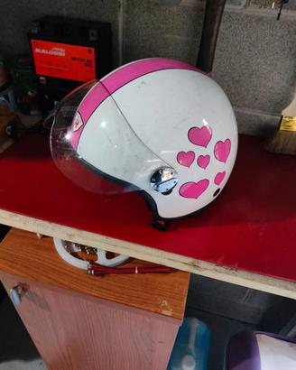 Casco jet bianco e rosa con cuori e visiera