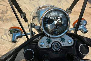 Moto Suzuky tu250