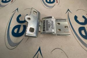 1388881080 Cerniera Inferiore Portellone Sinistro 