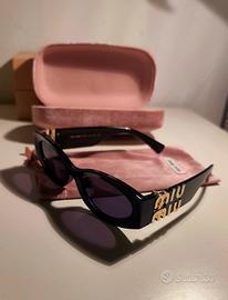 occhiali da sole Miu Miu