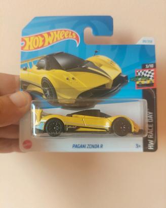 Stupenda Pagani Zonda R Hotwheels