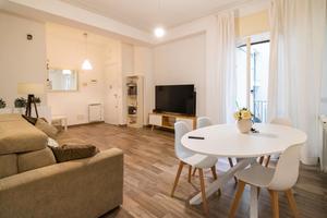 Camera singola in via Napoli per studentessa