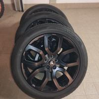 Gomme Estive + Cerchi 20" Land Rover