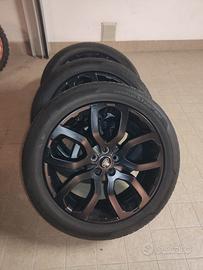 Gomme Estive + Cerchi 20" Land Rover