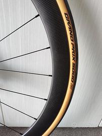 Ruote carbonio Novatec C40 peso 1.300gr hooked