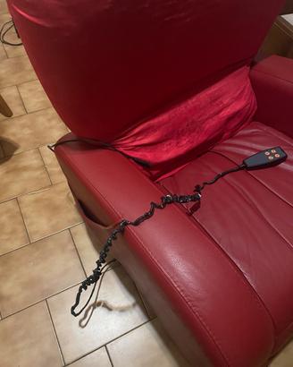 Poltrona relax con alzata assistita