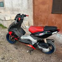 aprilia sr 50r
