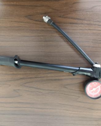 Pompa Rock Shox per forcella