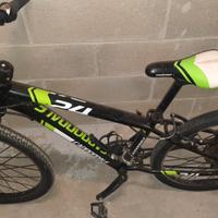 Bici montanbike Cannondale da 24