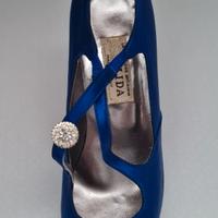 Scarpe decolté blu elettrico in raso con gioiello