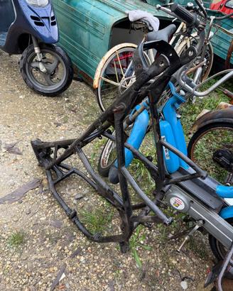 Materiale Honda 750 k0