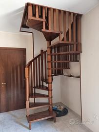 scala modulare in legno 