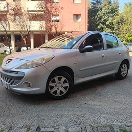 Peugeot 206 benzina 2011  euro 5 ok neo 