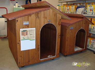 Cucce-Cuccia in legno per cani-gatti. Da esterno