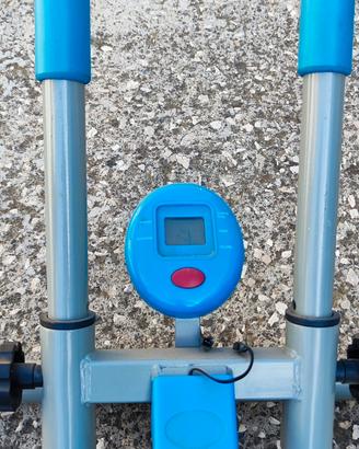 attrezzo per addominali 