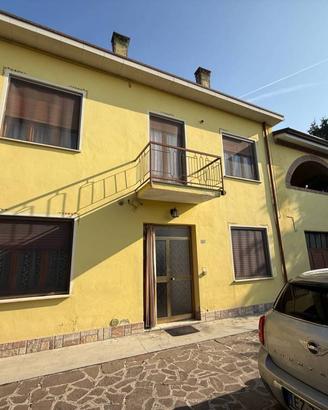 Appartamento di 110 m² con 4 locali e box auto dop