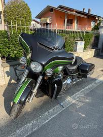 Moto street glide