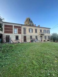 Cascina da ristrutturare