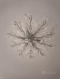 Lampadario elegante foglie cristallo camera o sala