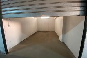 VIA STAFFETTA; Box Auto Parco Aprovitola B2