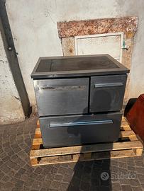 Cucina economica a legna De Manincor