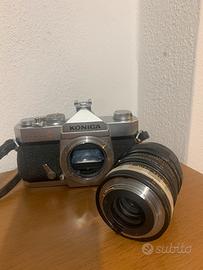 fotocamera reflex analogica Konica Autoreflex T.