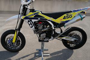 Husqvarna 450 del 2011 doppio kit (enduro- motard)