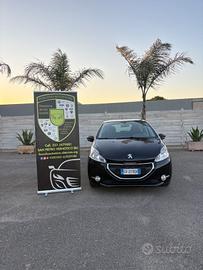 Peugeot 208 1.4 HDi 5 porte tagliando e cinghia ok