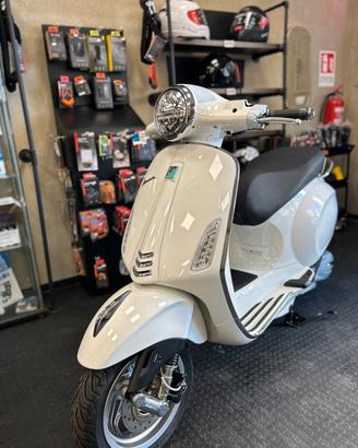 Piaggio Vespa 125 Primavera - NUOVA