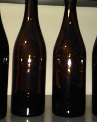 Bottiglie per imbottigliare vino rosso